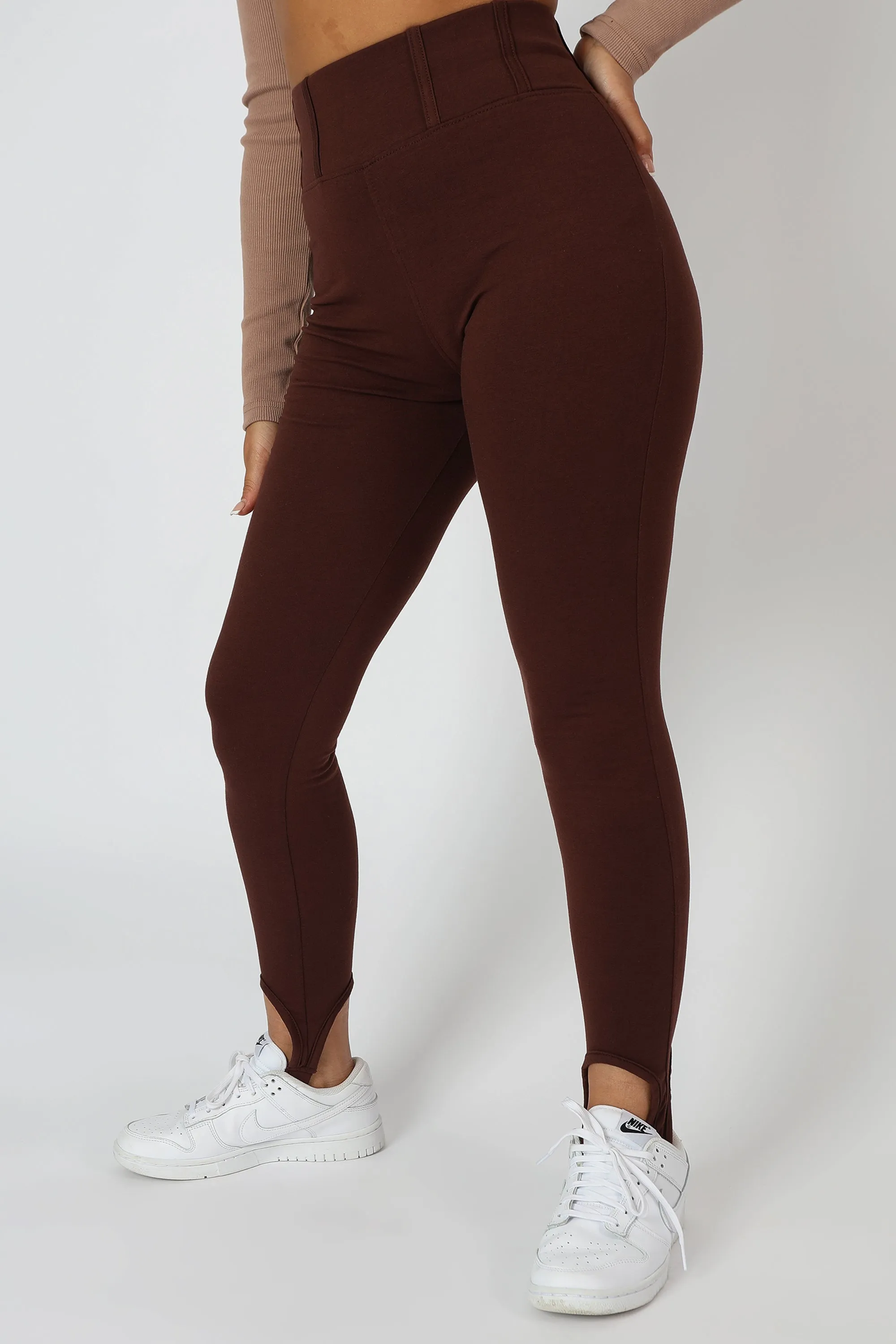 Scoop Stirrup Corset Legging Chocolate